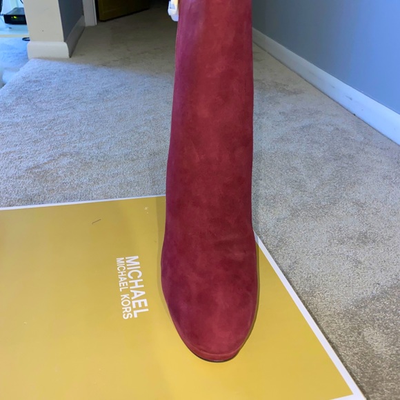 Michael Kors Booties - Picture 3 of 4